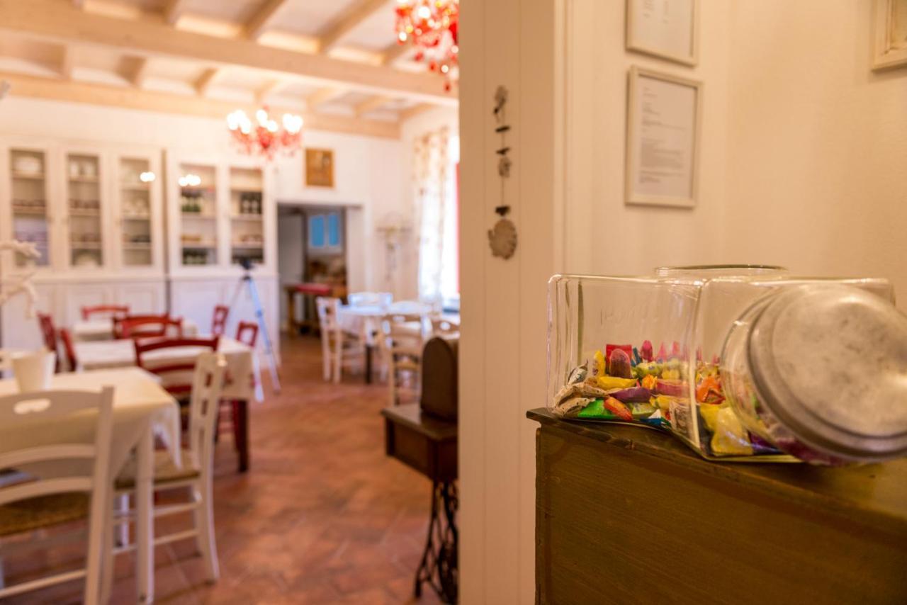 Il Barbagianni Acomodação com café da manhã Montepescali Exterior foto